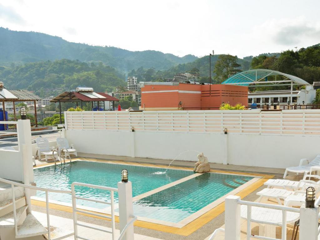 Garden Phuket Hotel Patong Ngoại thất bức ảnh