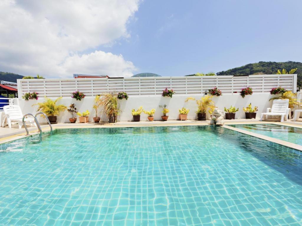 Garden Phuket Hotel Patong Ngoại thất bức ảnh