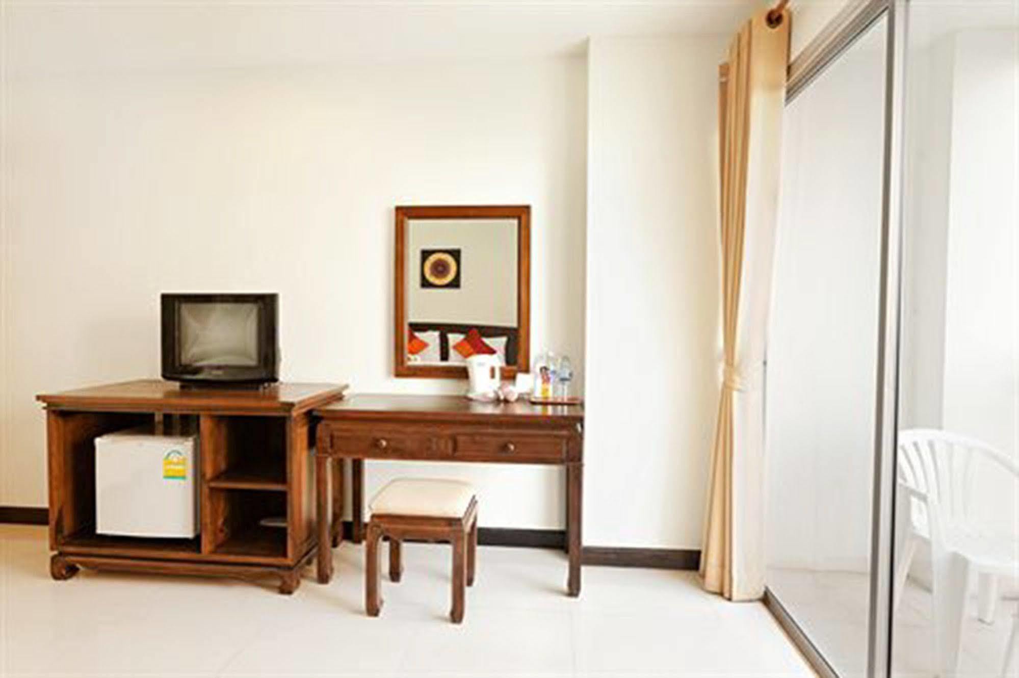 Garden Phuket Hotel Patong Ngoại thất bức ảnh