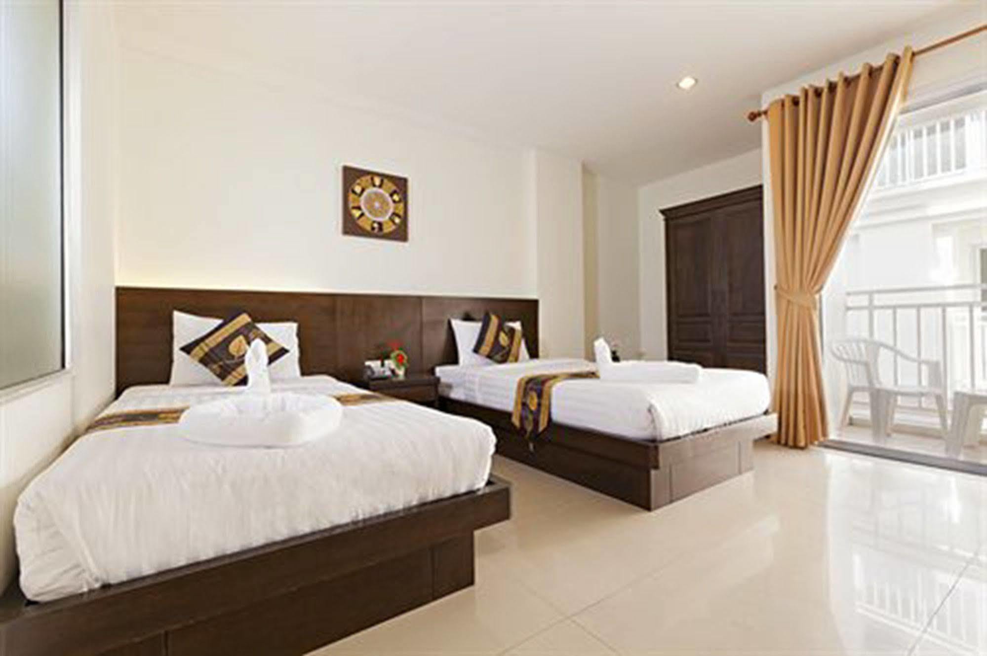 Garden Phuket Hotel Patong Ngoại thất bức ảnh